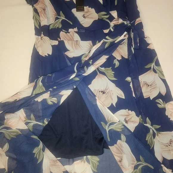 Always Indigo Faux Wrap Flowy Floral Maxi Dress 2X NWT 24 PTP Navy Pink Floral - Picture 11 of 12